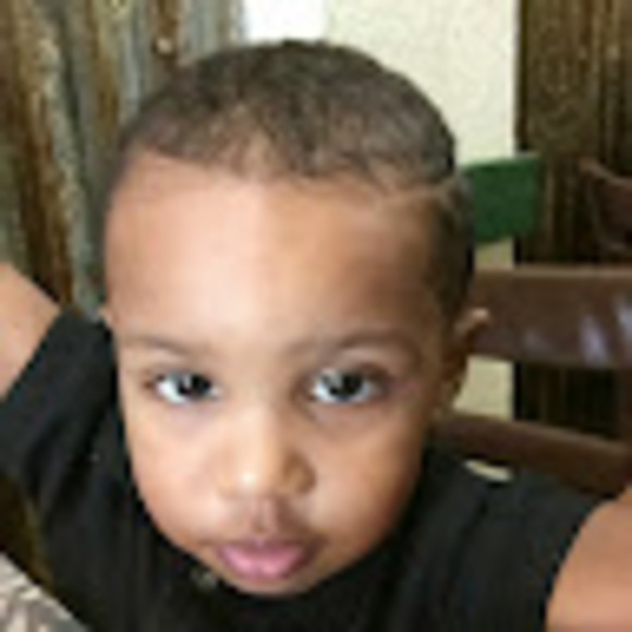 Meet your Posher, Andrew - Picture 1 of 1